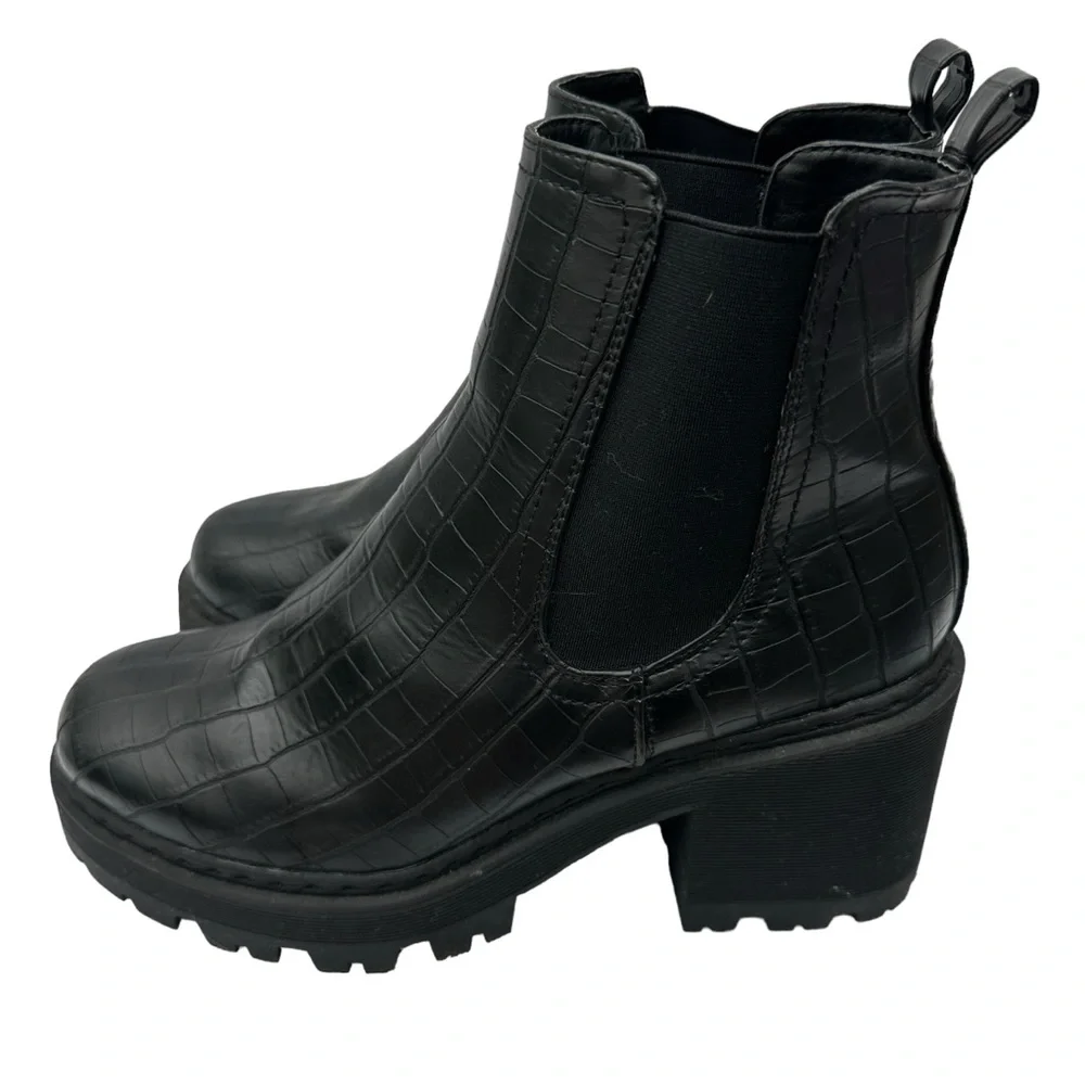 Truffle Chunky Boots 10